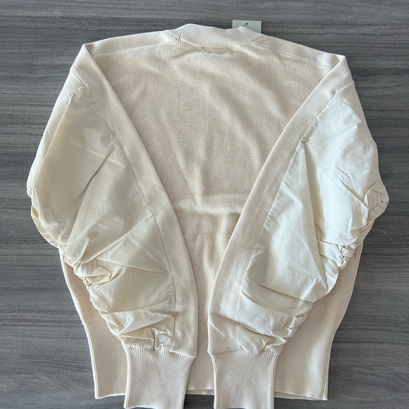 Sweaty Betty Fusion Crewneck Sweater NWT size Small - Picture 5 of 7